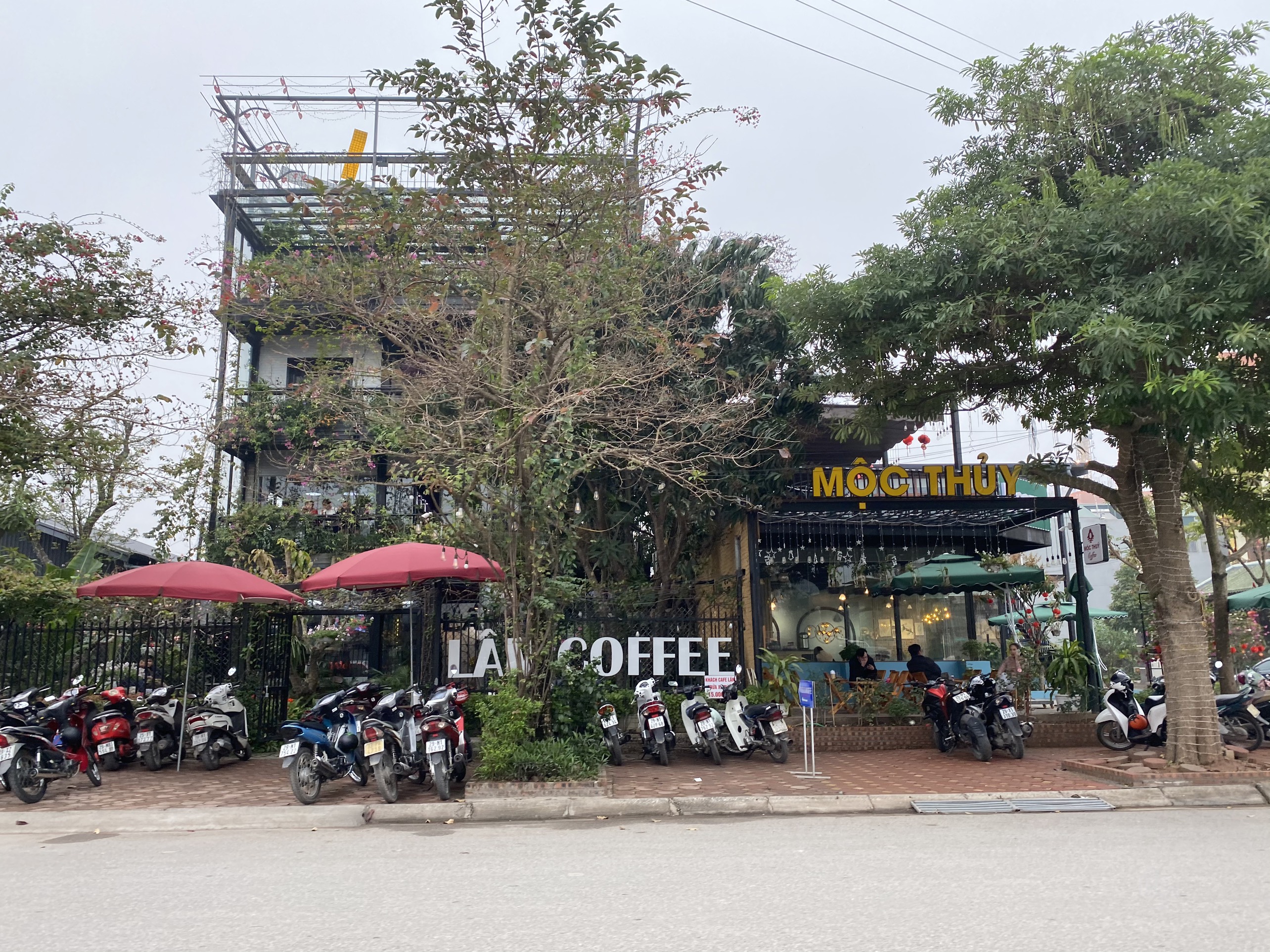 Kinh doanh nhà hàng , khách sạn trong khuôn viên đất Biệt thự 31ha Trâu Quỳ